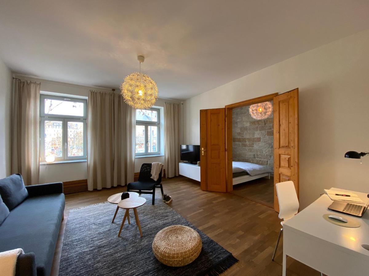 Neustadt Katy *