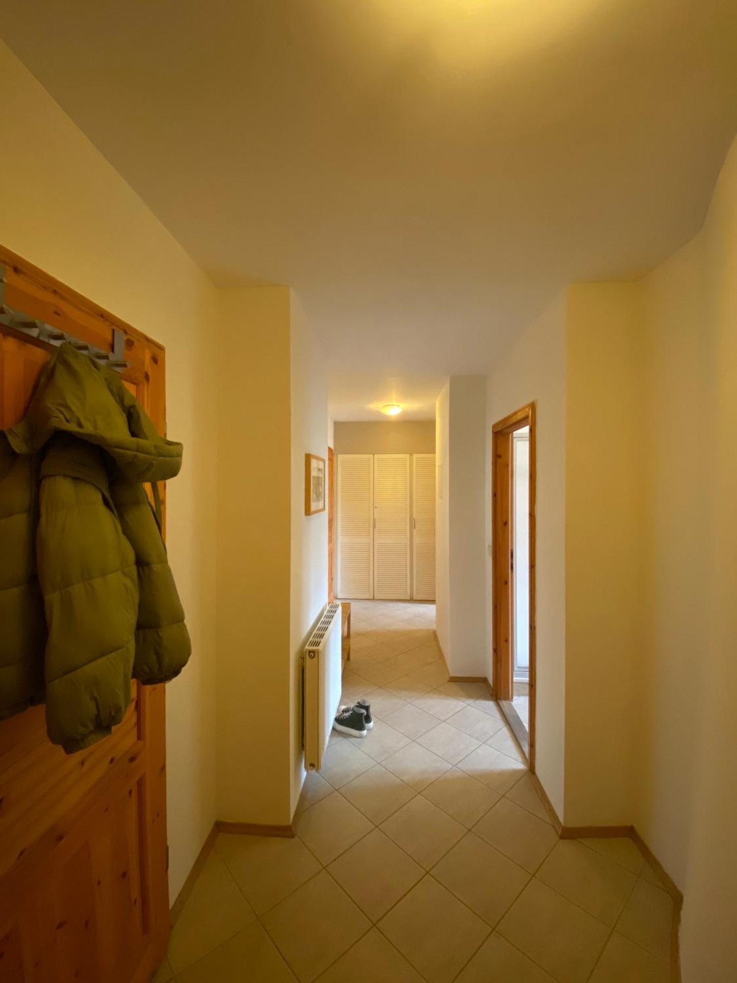 Neustadt Katy Apartment *